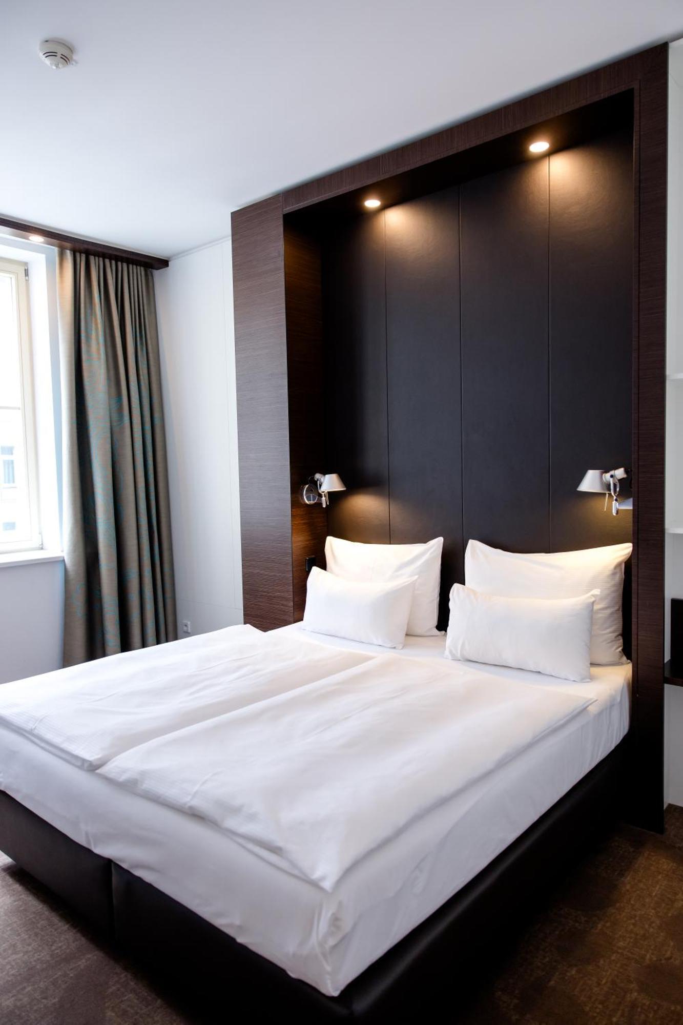 Motel One Prague-Florentinum Exterior photo