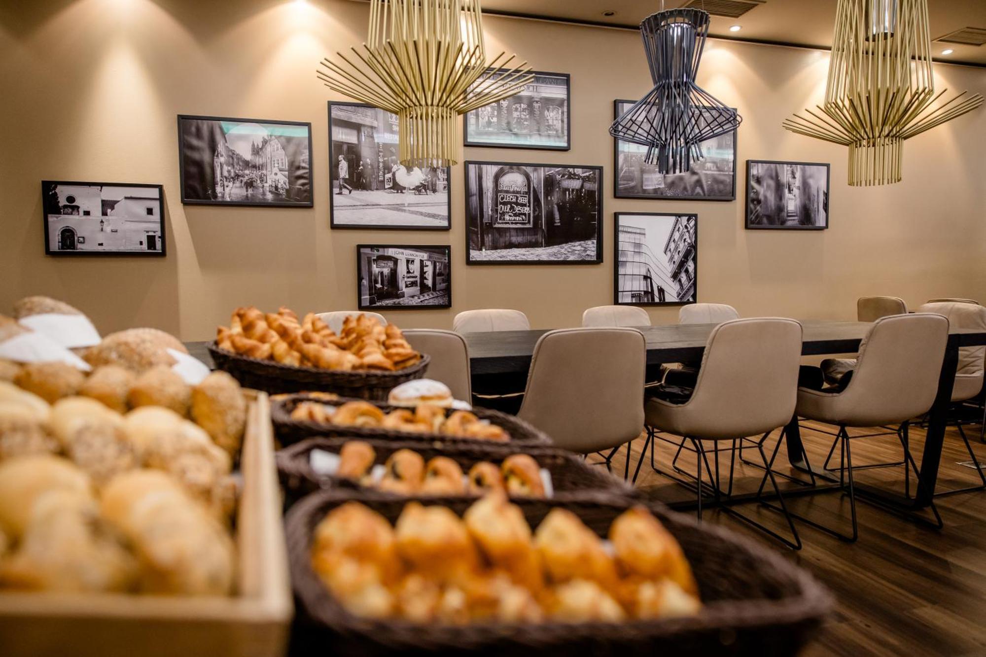 Motel One Prague-Florentinum Exterior photo